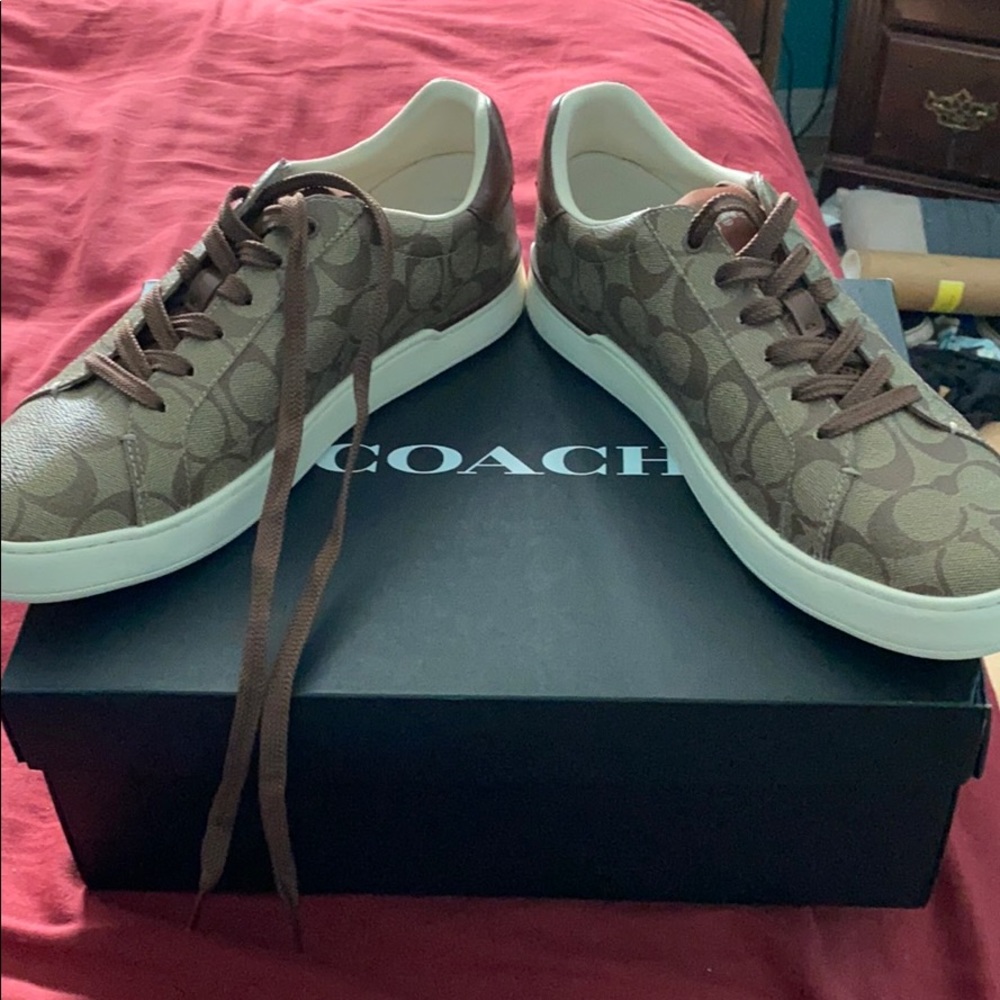 Authentic Coach Men Shoes NIB Size 9.5